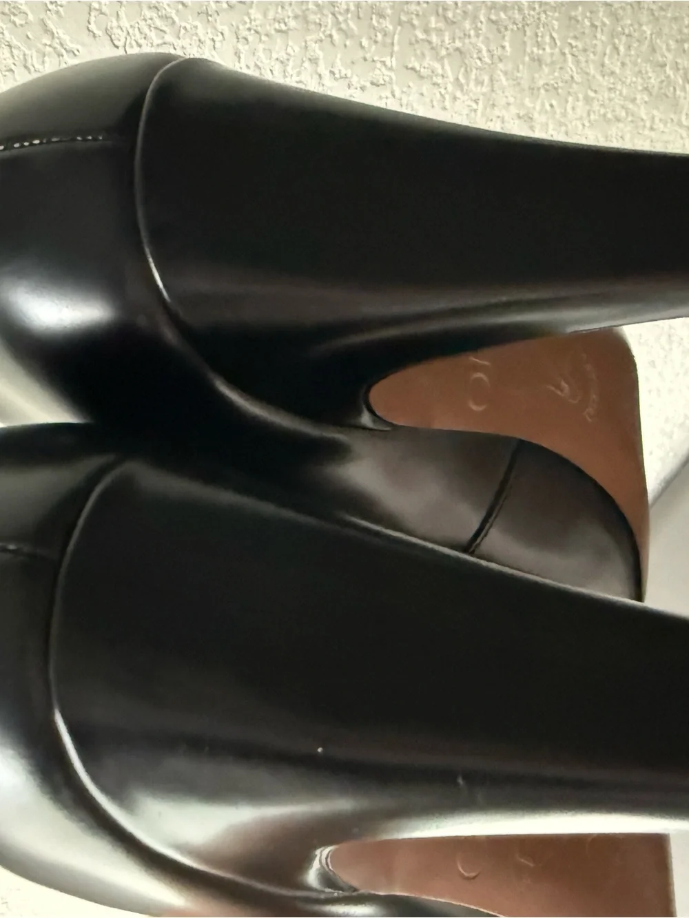Franco Sarto Black Pointed-Toe Pumps